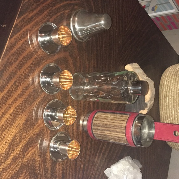 Phenomenal flask - Picture 4 of 7